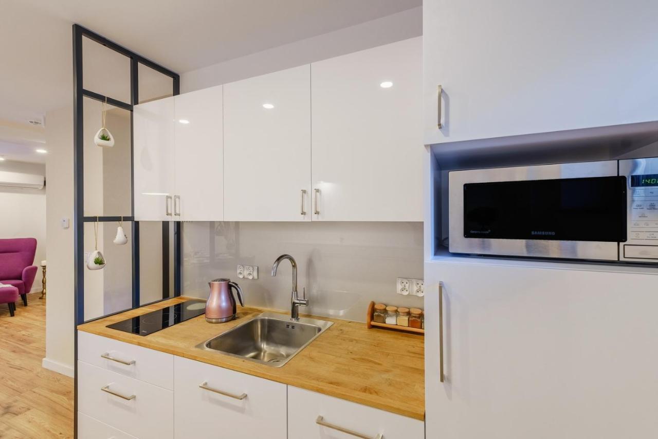 Rezydencja Ornak 5 - Stylowe Apartamenty Z Balkonami I Jacuzzi, 5 Min Pieszo Do Krupowek, Izby Podhalanskie Zakopane Esterno foto