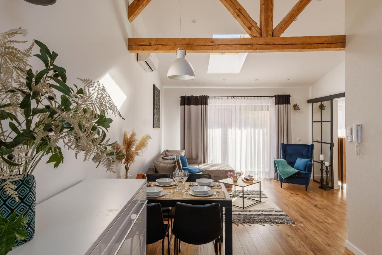 Rezydencja Ornak 5 - Stylowe Apartamenty Z Balkonami I Jacuzzi, 5 Min Pieszo Do Krupowek, Izby Podhalanskie Zakopane Esterno foto